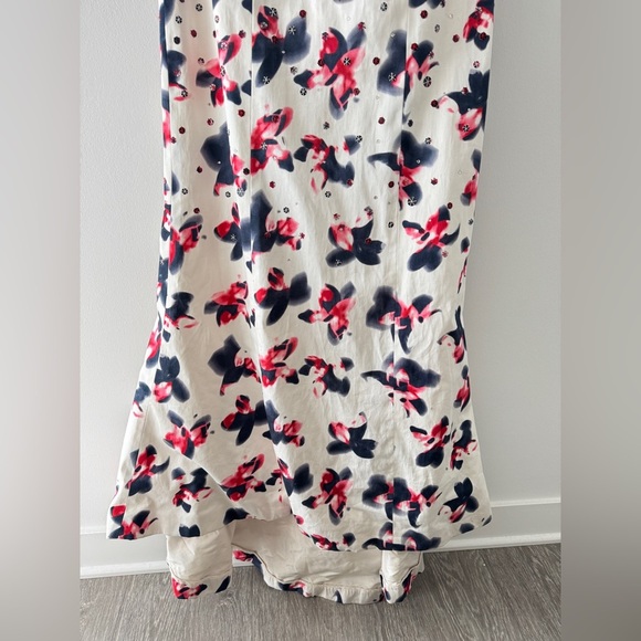 CAROLINA HERRERA Strapless Beaded Gown 4 - Picture 5 of 13